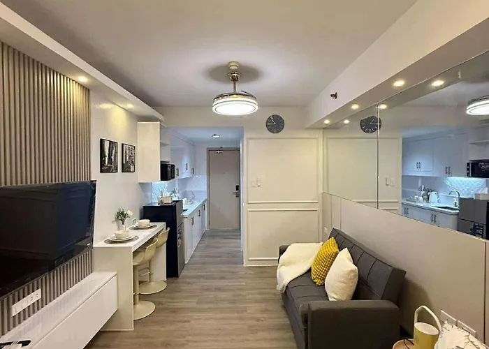 Shell Residences Mall Of Caitlin's Place 4* Manila
