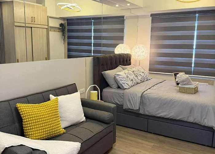 Aparthotel Shell Residences Mall Of Caitlin's Place